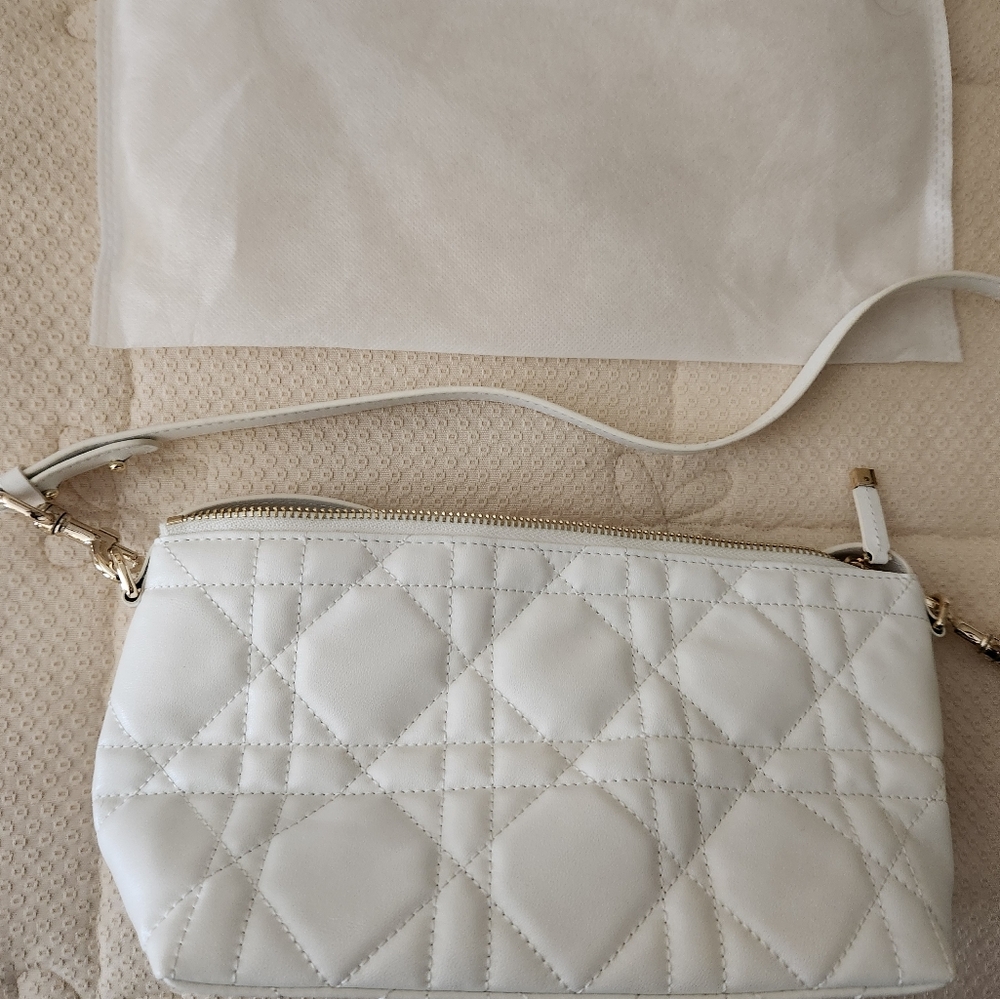 Women should bag